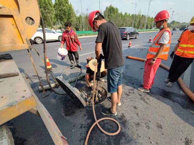 达拉特管道潜水封堵气囊
